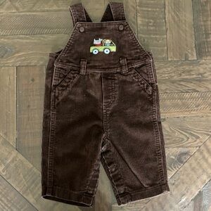 Carter’s corduroy Overalls size 3 months